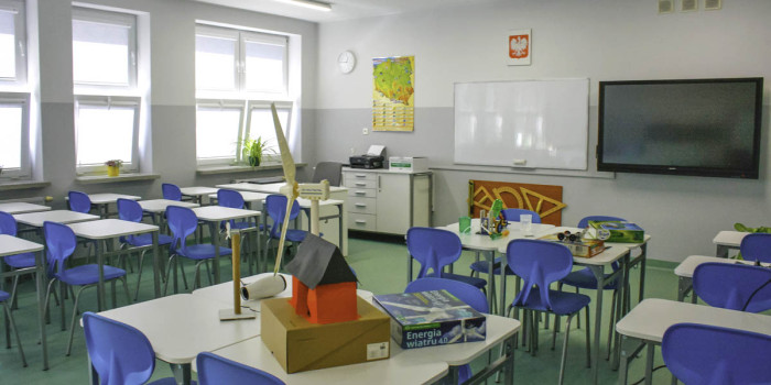  Uroczyste otwarcie inwestycji szkolnych – ekopracownia w Szkole Podstawowej w Dobrzykowie
