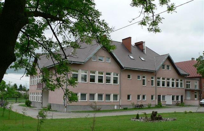 Szkoła Podstawowa im. Władysława Reymonta w Czermnie
