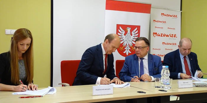 Podpisanie umowy na dofinansowanie przebudowy drogi gminnej Kępina–Plebanka